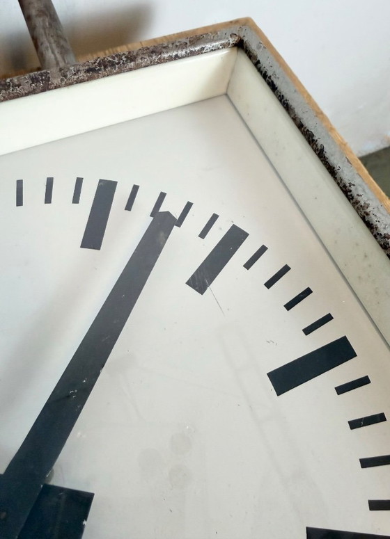 Image 1 of Reloj de techo industrial cuadrado de doble cara de Pragotron, década de 1970