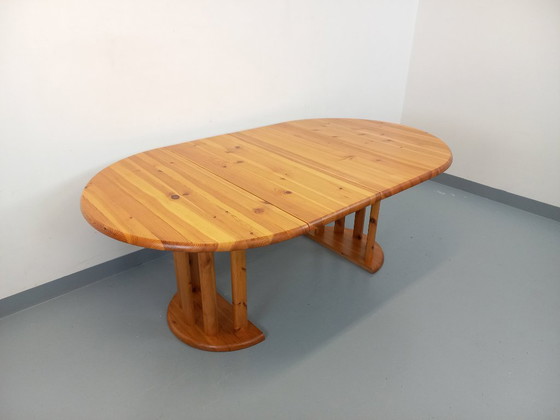 Image 1 of Table à manger ronde scandinave vintage style Rainer Daumiller en pin des années 60 70 avec rallonges