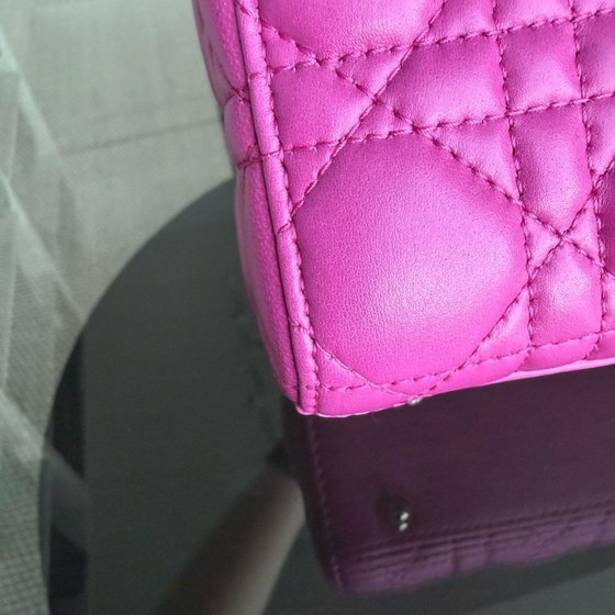 Image 1 of DIOR LADY SMALL FLAP - PELLE DI AGNELLO CANNAGE ROSA BARBIE, FERRAMENTA ORO