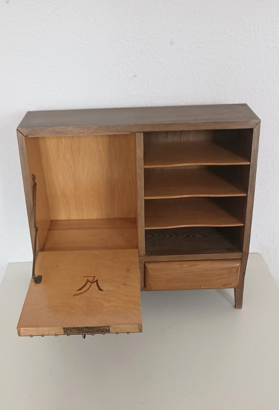 Image 1 of Vijftiger jaren kastje