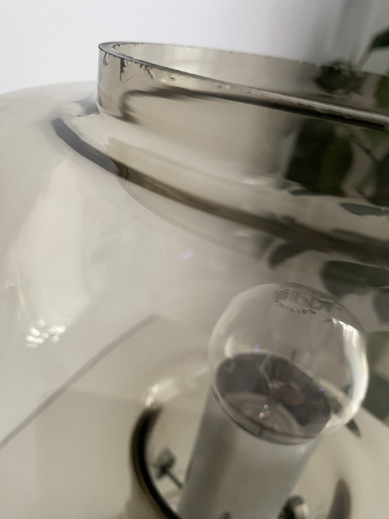 Image 1 of Lampe de table au design vintage