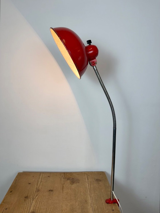 Large Red Industrial German Workshop Table Lamp From Helo Leuchten, 1950s – Chrome, Iron (photo 22 of 25)