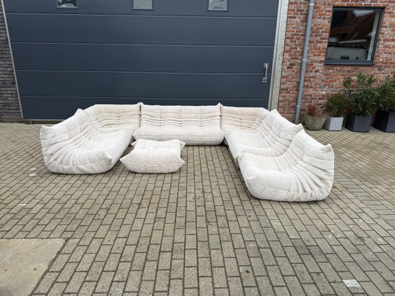 Image 1 of Ligne Roset Togo 3zit met poef (ottoman) in Beige Ribcord (Velours côtelé) 10/10 staat!!