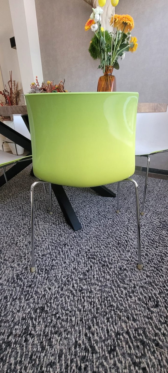 Image 1 of 6x Arper Catifa 46 designer chairs | Green/White | Stackable & modern