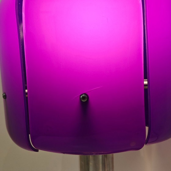 Image 1 of Lampes de table vintage en plexiglas violet