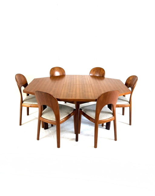 Table de salle à manger extensible vintage en teck danois des années 60