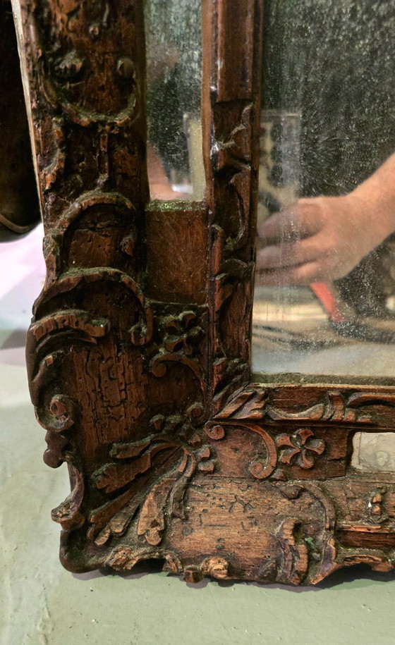 Image 1 of 18th-century period mirror in carved wood, Louis XV style