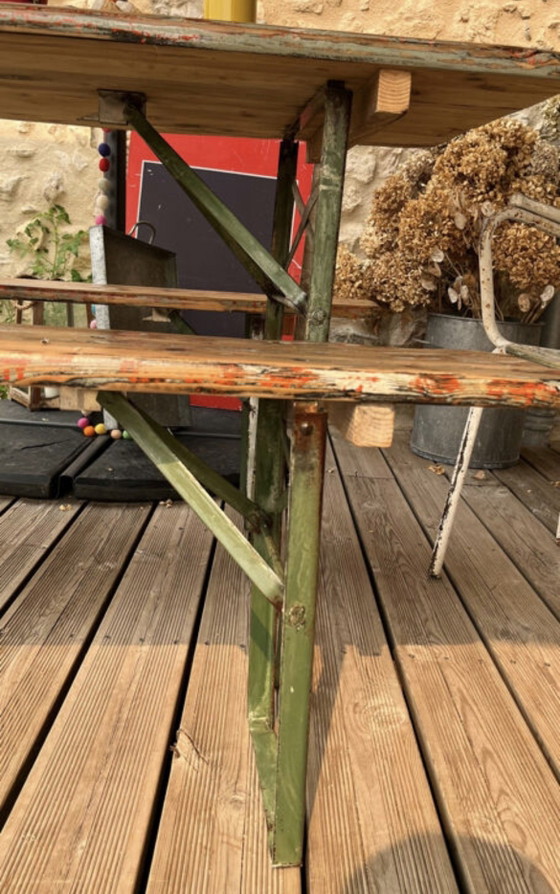 Image 1 of Picknicktisch im Freien und seine 2 Bänke