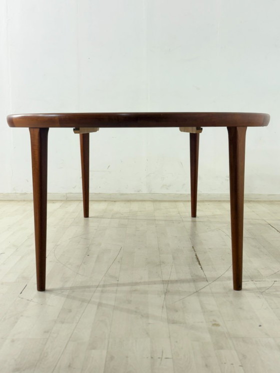 Danish Design Teak Round Dining Table - Extendable / Teak Dining Table / Mid Century Teak Table / – Wood (photo 15 of 18)
