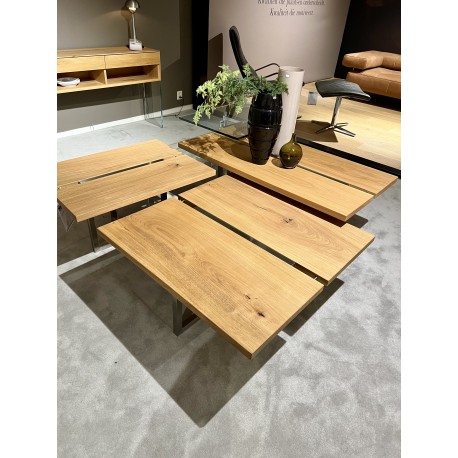T77 – Ghyczy, bijzettafels, Design