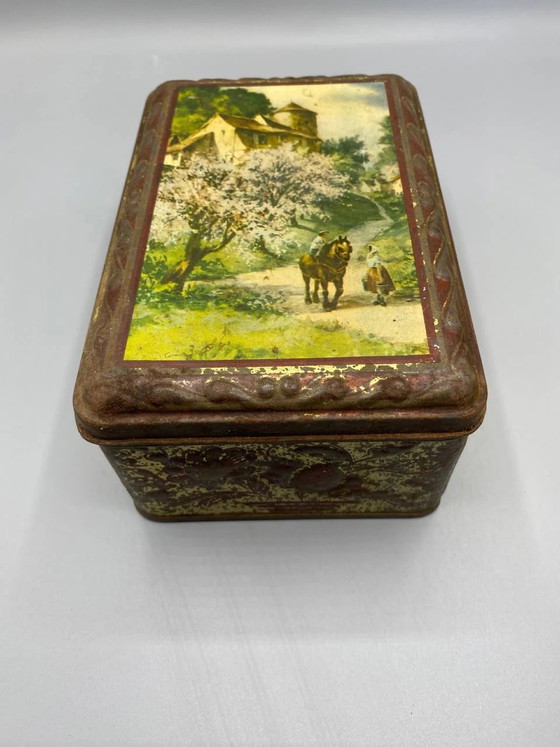Lithographed tin box – Spring pastoral scene – Montpellier – Early 20th century – Decorative Objects (photo 2 of 7)