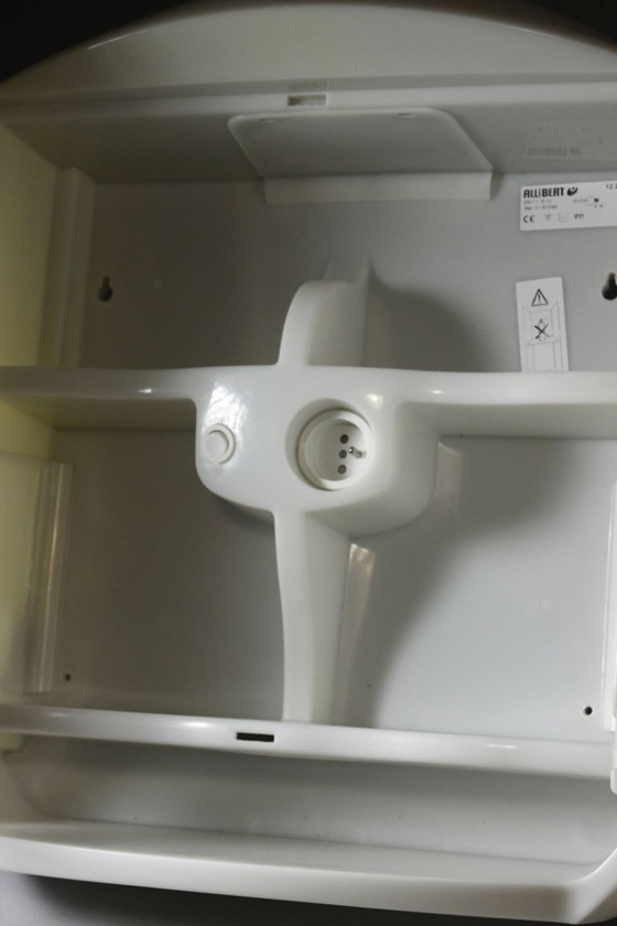 Allibert Design Space Age jaren 70 Paulin Verlichte Wandgemonteerde Badkamerkast – Wandkast, Glass, Plastic (photo 7 of 22)
