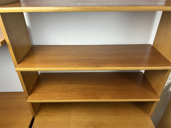 Image 1 of Parete attrezzata indipendente in stile scandinavo vintage