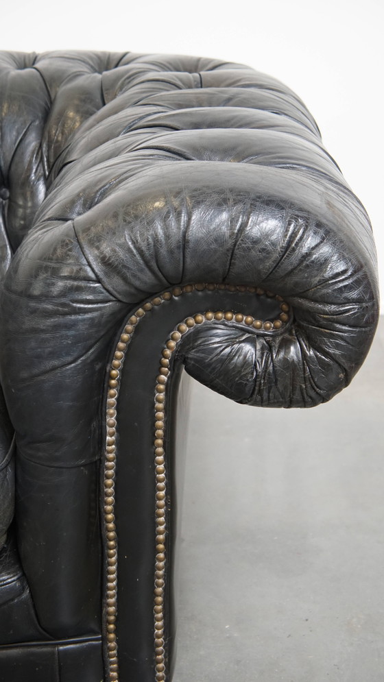 Image 1 of Black Beef Leather Chesterfield 2.5-Seater Sofa in English Style