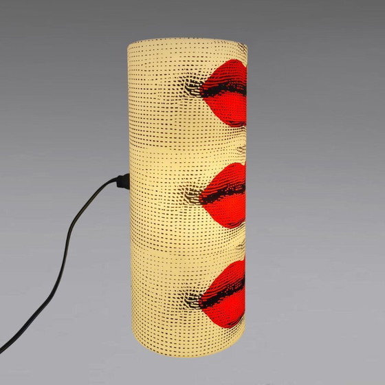 Image 1 of 1990s Piero Fornasetti "Kisses" Floor Lamp for Antonangeli, Follia Pratica Collection