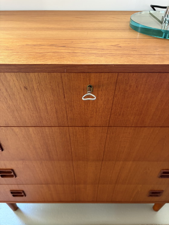 Image 1 of Vintage Danish chest of drawers, 4 drawers, teak wood