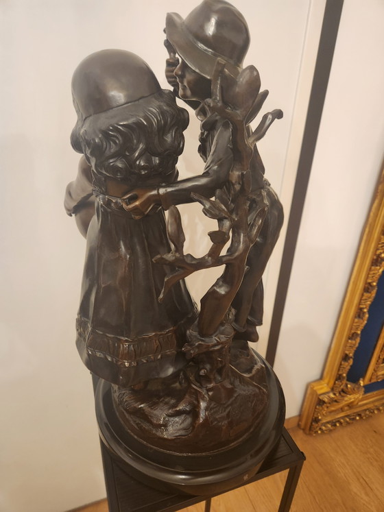 Image 1 of Prachtig Bronzen Beeld "Kinderen met bal" – Auguste Moreau (52 cm / 24 kg)