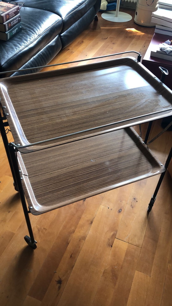 Image 1 of Chariot de service vintage sur roues 