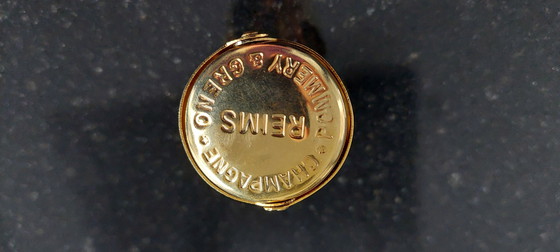 Image 1 of Champagnerverschluss des Weinguts Pommery, 24-karätig vergoldet