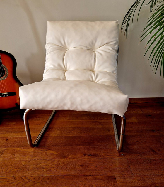 Image 1 of Poltrona Pixi dal design vintage di Ikea //