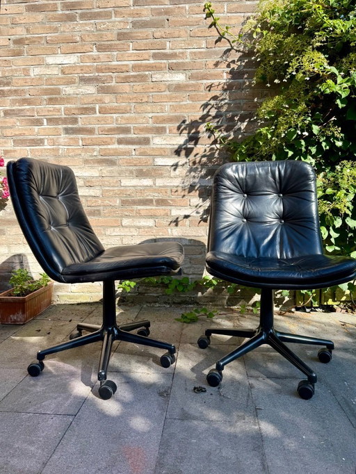 Artifort bureaustoelen 2x