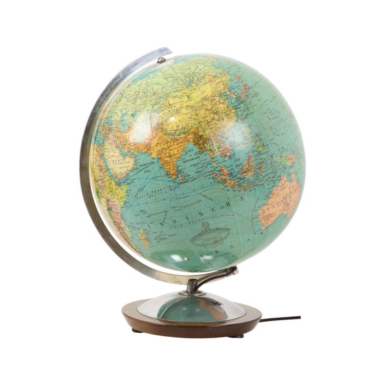 Image 1 of Large Illuminated Globe Lamp
