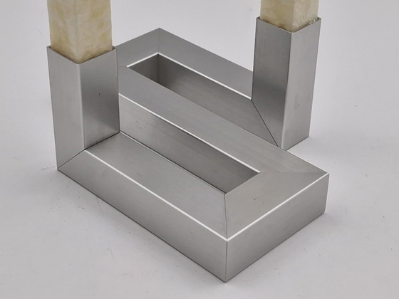 Image 1 of Candelabro de diseño que incluye velas a juego marcadas "Amabient"