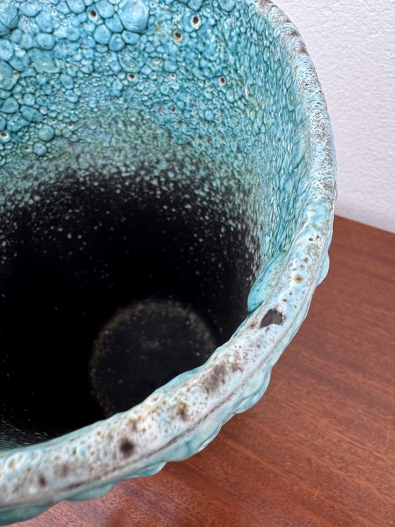 Image 1 of Vase céramique écume bleu années 60