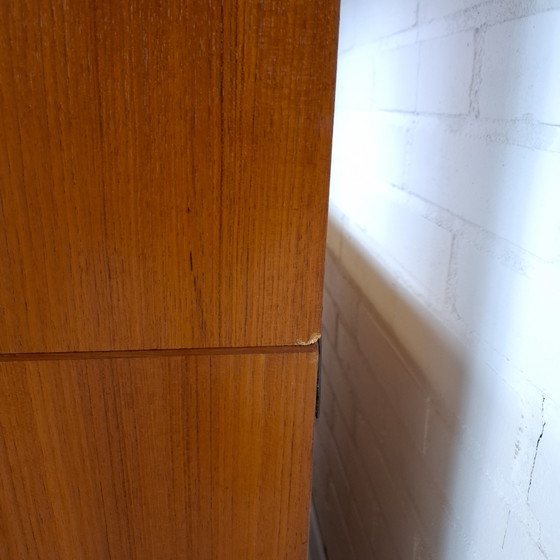 Image 1 of Armario de pared antiguo de teca, diseño danés, década de 1970.