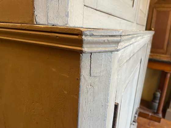 Image 1 of Vitrine haute de cuisine 266 cm, style français