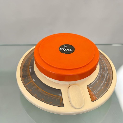 Space Age Vliegende Schotel Oranje Retro Mechanische Keukenweegschaal Met Calorieënteller, Jaren 70