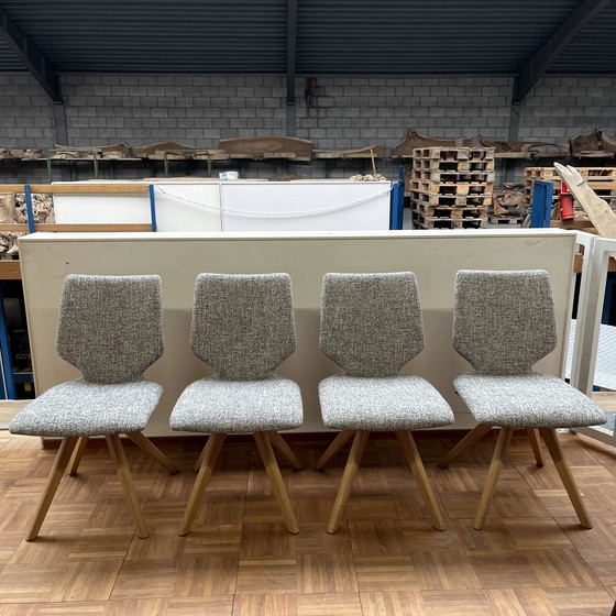 Image 1 of Venjakob Serie F1 dining chair (set of 4)