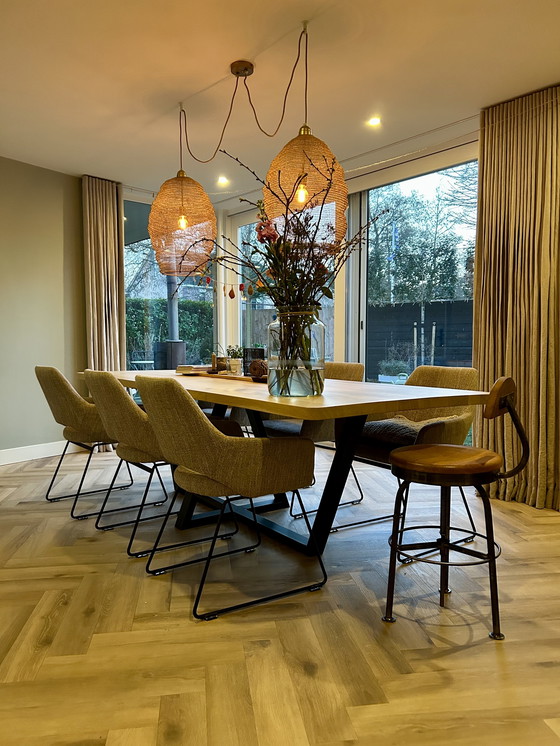 Image 1 of Table de salle à manger en chêne massif 260 cm – piètement design