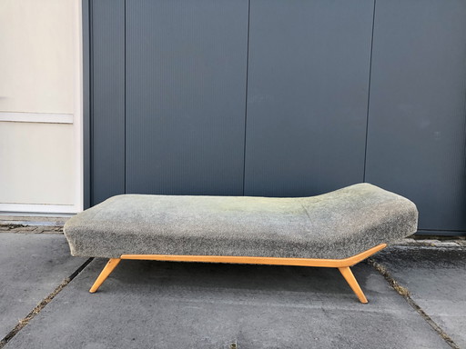 Daybed