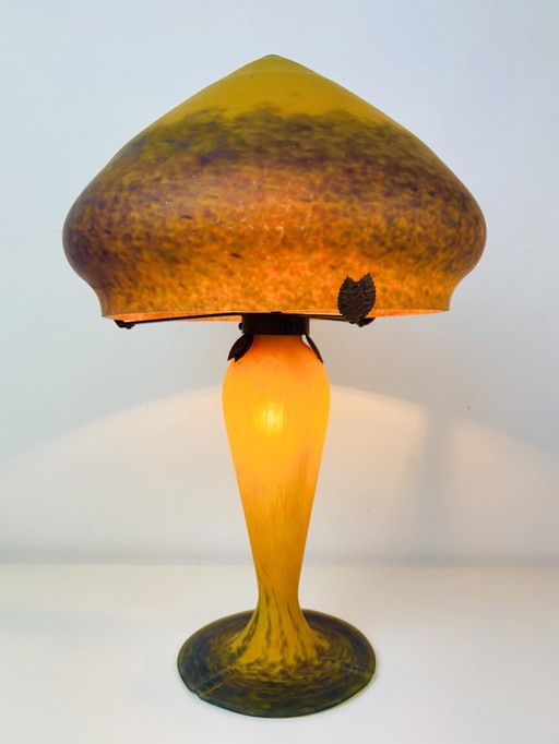 Französische Art nouveau Pilz pate de verre Lampe