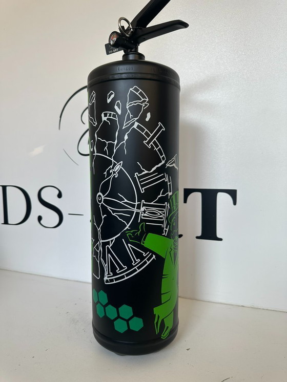 Image 1 of ds4rt fire extinguisher
