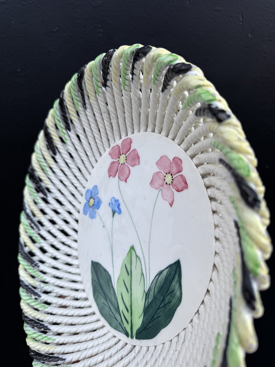 Image 1 of Cesta de frutas de cerámica tejida de los años 50