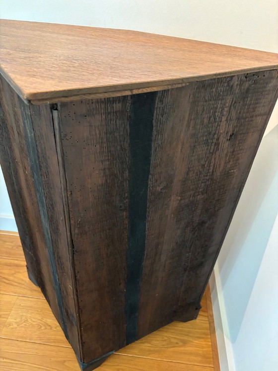Antiek hoekkastje van eiken – Kasten, Wood (photo 10 of 10)