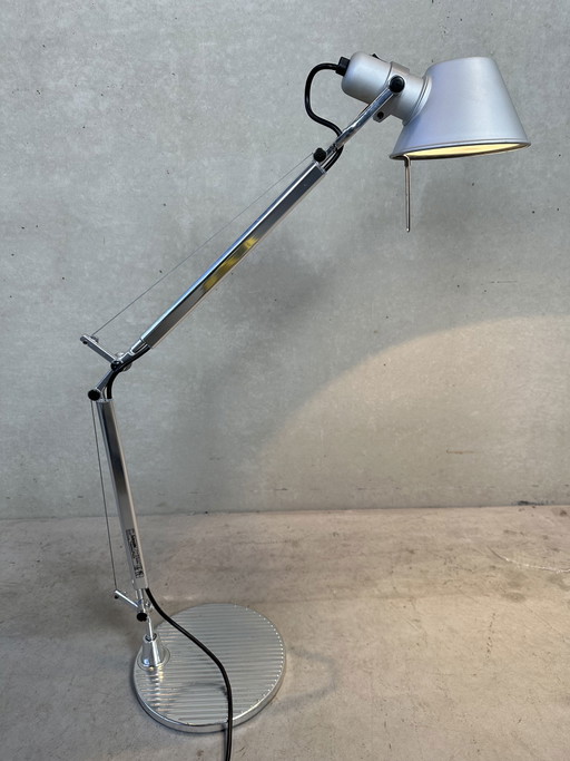 Moderne bureaulamp Artemide Tolomeo