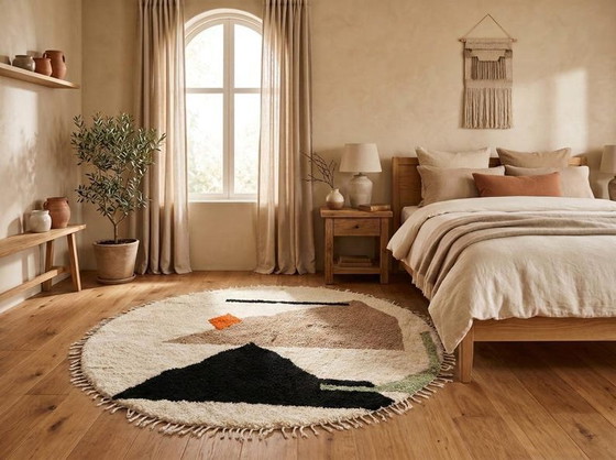 Moroccan Azilal Round Wool Rug 200/200cm – Rugs & carpets (photo 3 of 10)