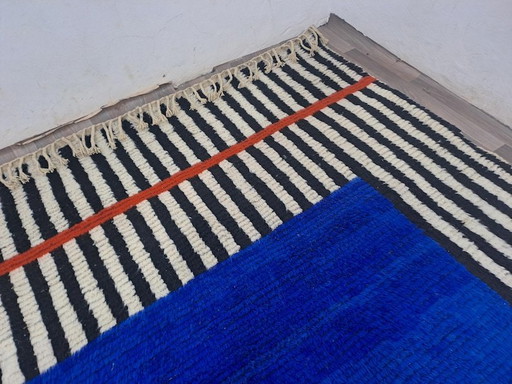 Marokkanischer Wollteppich 250 cm x 150 cm