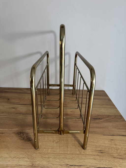 Revistero dorado vintage