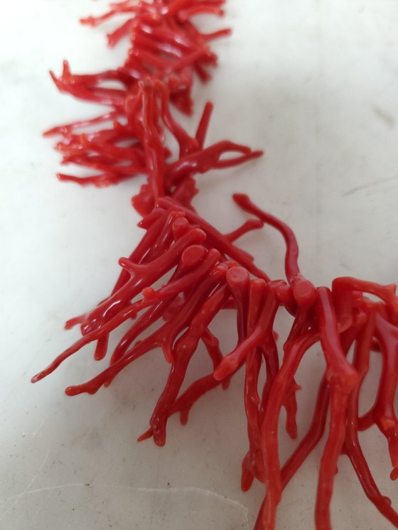 Image 1 of Joyería - Collar de coral rojo sangre oscuro con flecos. (ref4046)