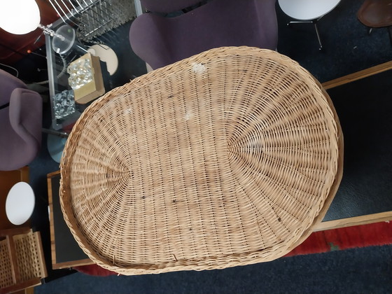 Image 1 of 1 x éléphant en rotin servant de table d'appoint avec plateau amovible, années 1960