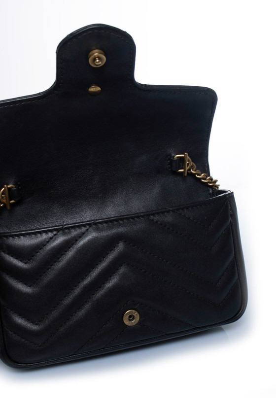 Gucci, Mini Marmont Bag in Black Leather – Crossbody bags, Calfskin (photo 16 of 18)