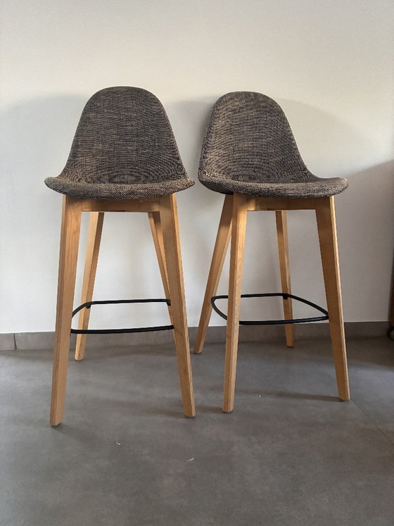 Set van 2 Juntoo kinderstoelen in moderne Scandinavische stijl – Barkrukken, Metal, Textile (photo 4 of 5)