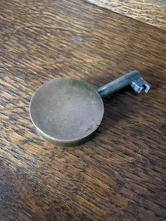 Image 1 of Vitrine Art déco d'origine - chêne