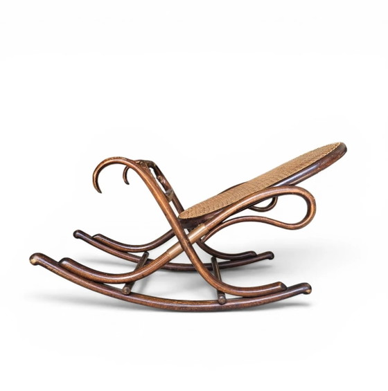 Repose-pieds en bois courbé et cannage Modèle 7001 par Michael Thonet pour Thonet / Années 1930 (photo 10 of 13)