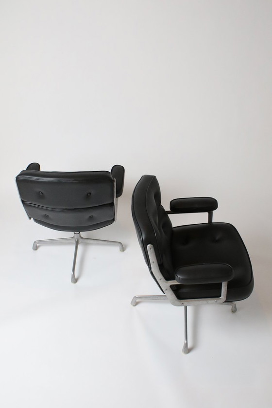 Image 1 of Lobby stoel van Charles Eames voor Herman Miller