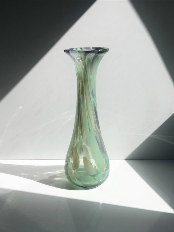 Vaso in Vetro Artistico Vintage Verde Chiaro, Viola & Beige, Vetro Soffiato, Anni '70 – Vasi, Murano Glass (photo 2 of 5)